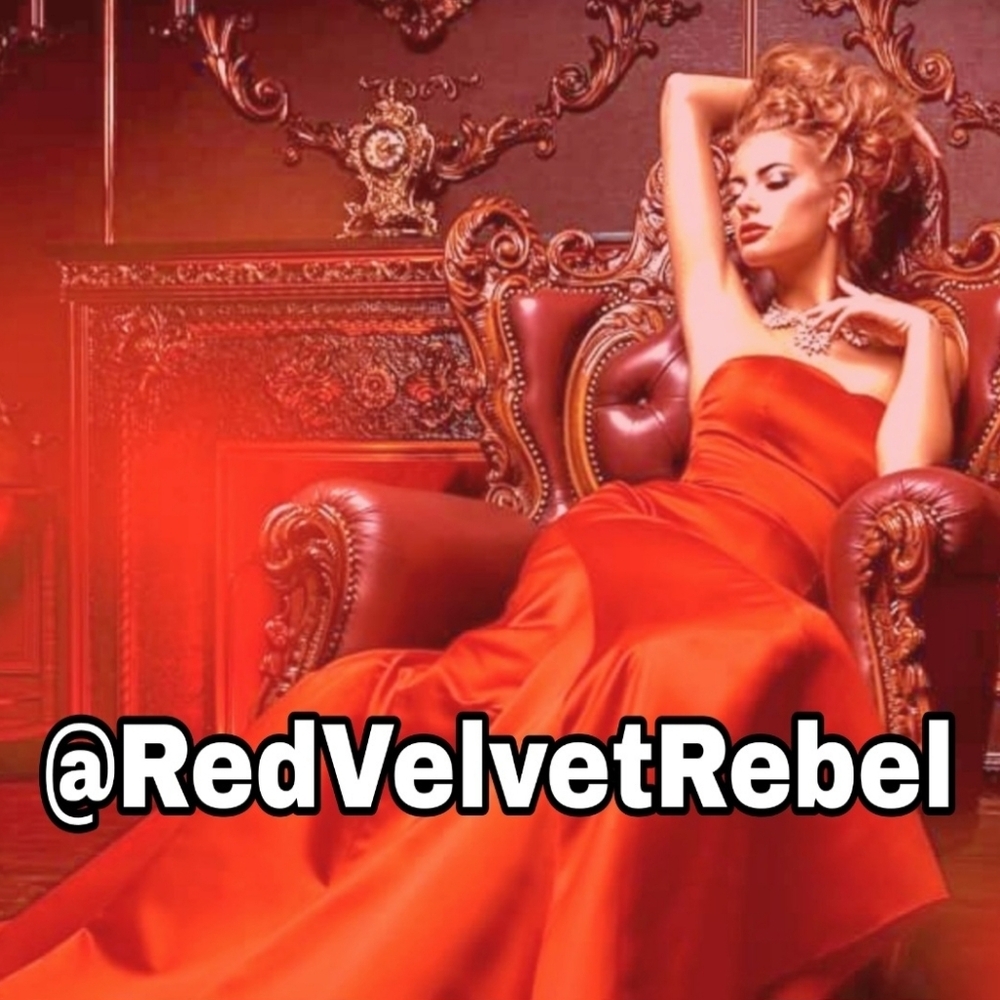 SALE @REDVELVETREBEL